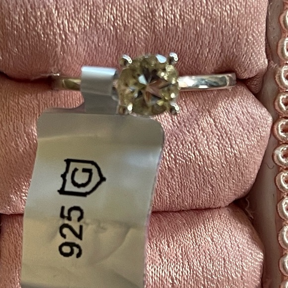 NWT CUPRIAN SUNSTONE STERLING SILVER RING. W/Cert Authenticity. Size 7 - Picture 4 of 6